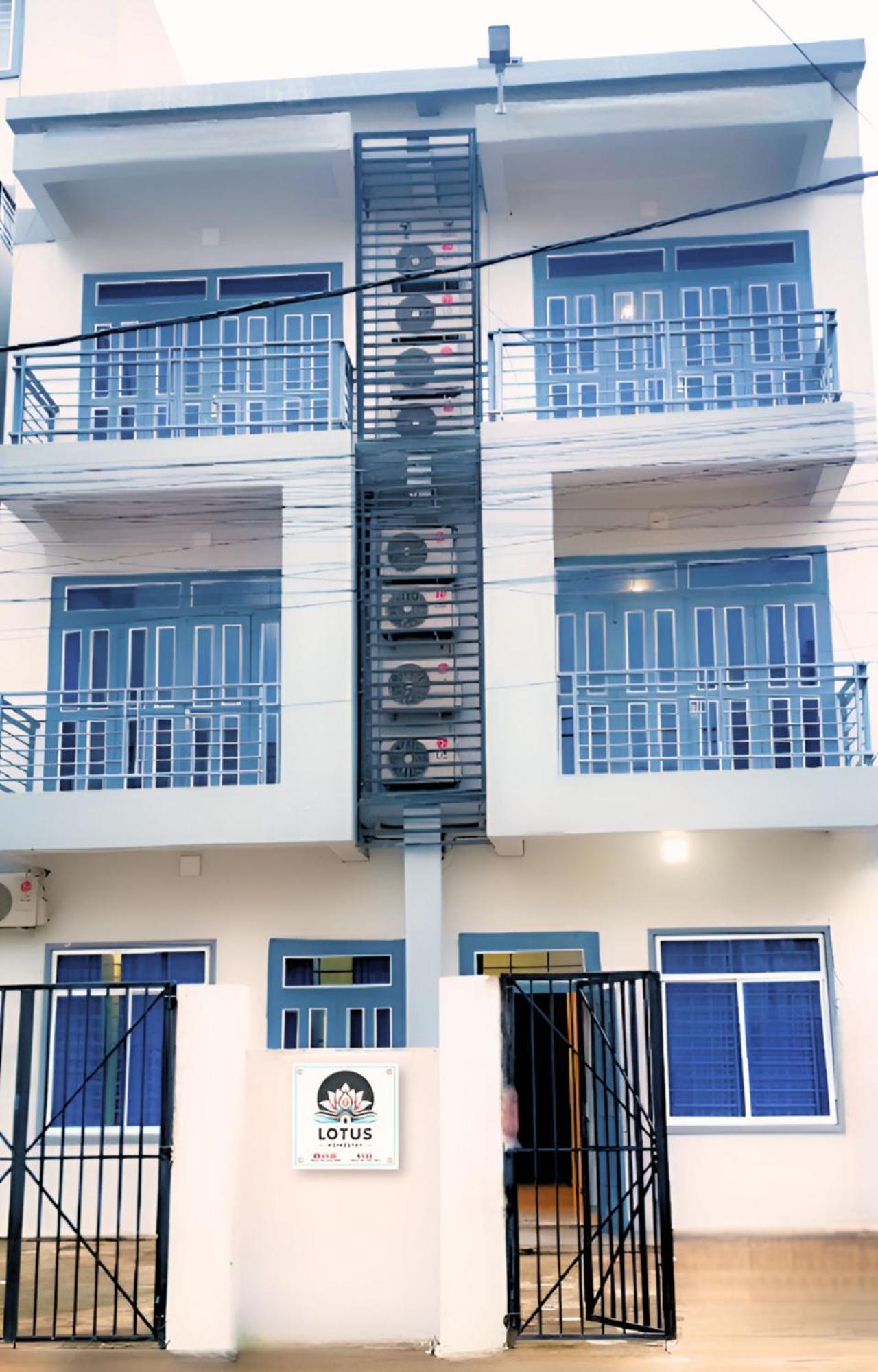 Lotus Homestay Preăh Sihanŭk Zewnętrze zdjęcie